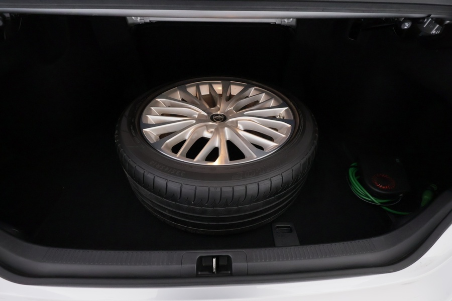 Toyota Camry vaihtoauto