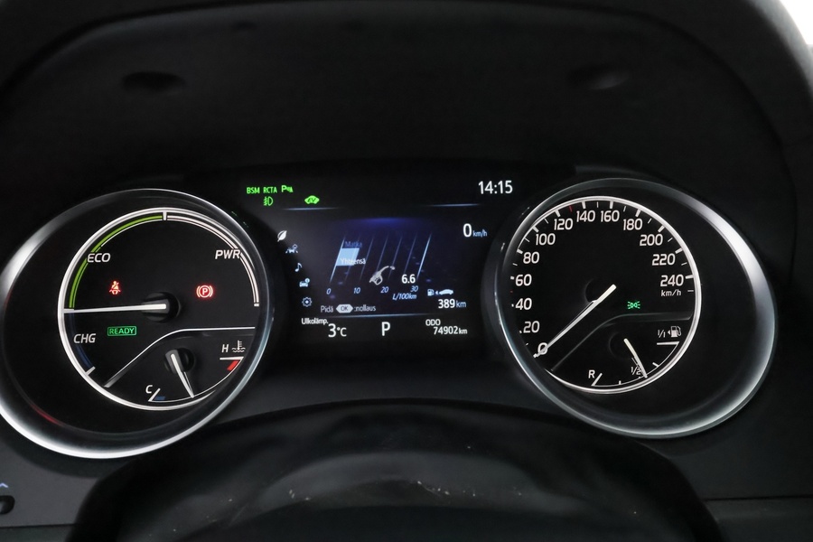 Toyota Camry vaihtoauto