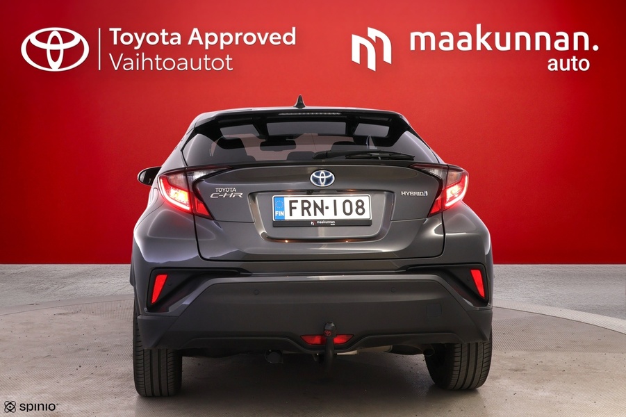 Toyota C-HR vaihtoauto