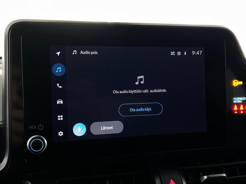 Toyota C-HR vaihtoauto