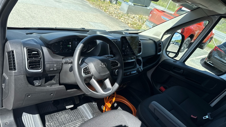 Toyota Proace MAX vaihtoauto