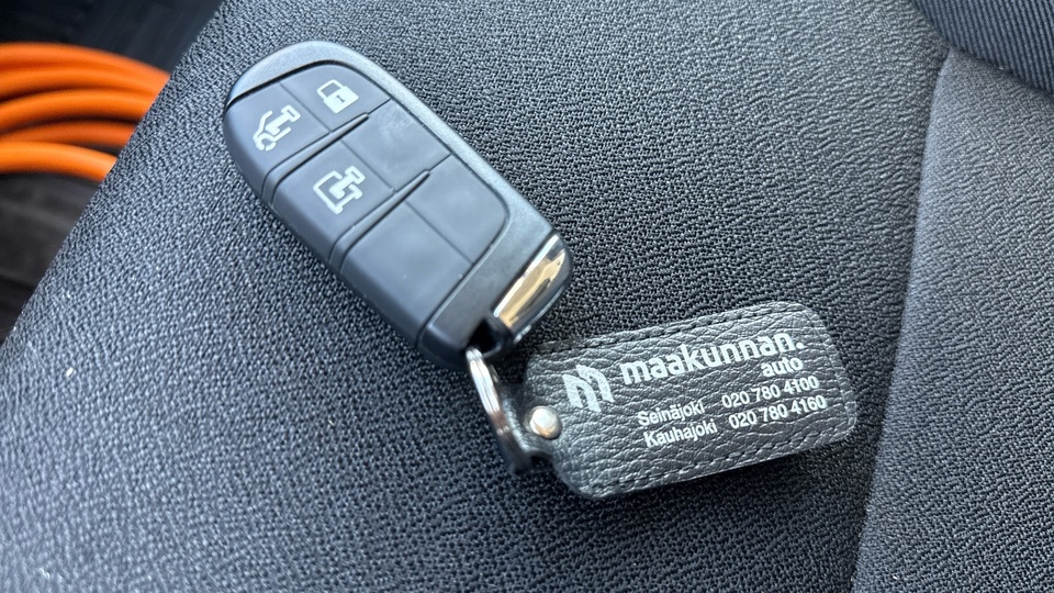 Toyota Proace MAX vaihtoauto