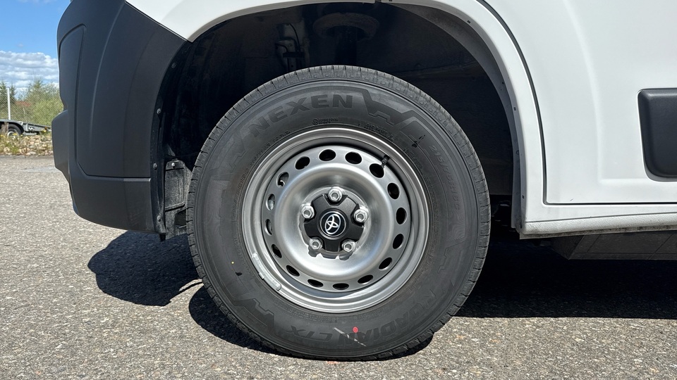 Toyota Proace MAX vaihtoauto