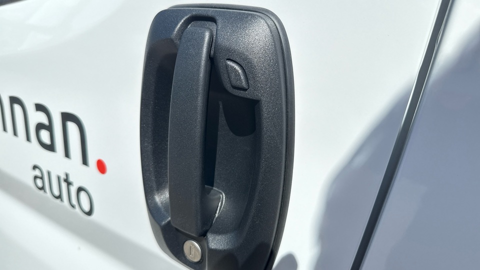 Toyota Proace MAX vaihtoauto