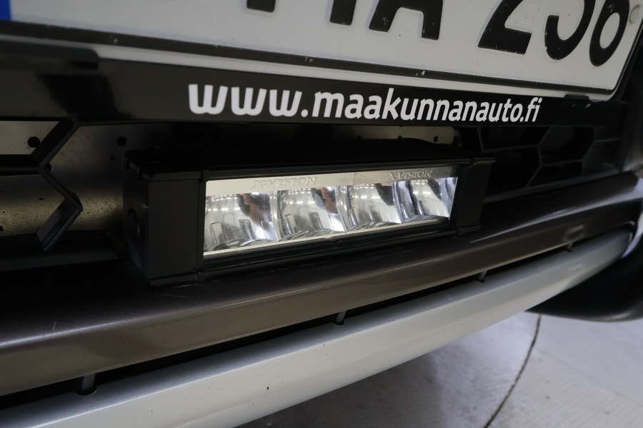 Mitsubishi L200 vaihtoauto