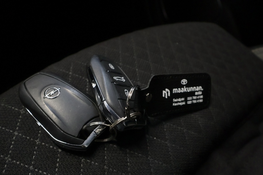 Opel Grandland X vaihtoauto