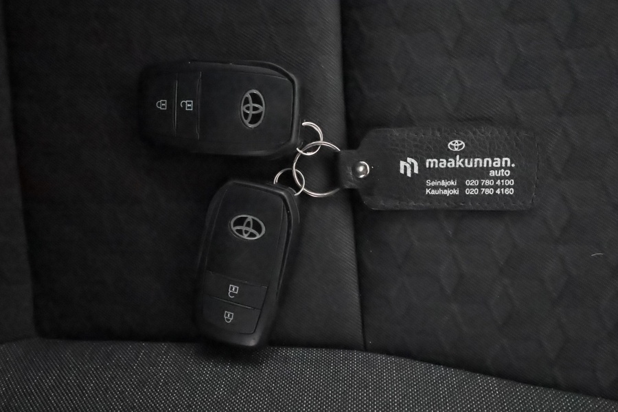 Toyota Yaris vaihtoauto