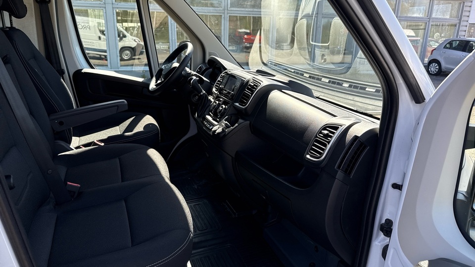 Toyota Proace MAX vaihtoauto