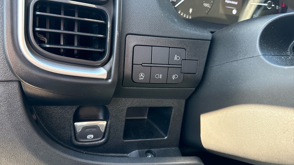 Toyota Proace MAX vaihtoauto