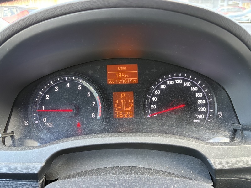 Toyota Avensis vaihtoauto