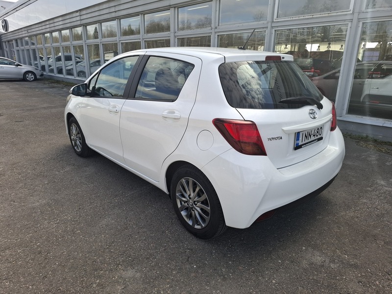 Toyota Yaris vaihtoauto
