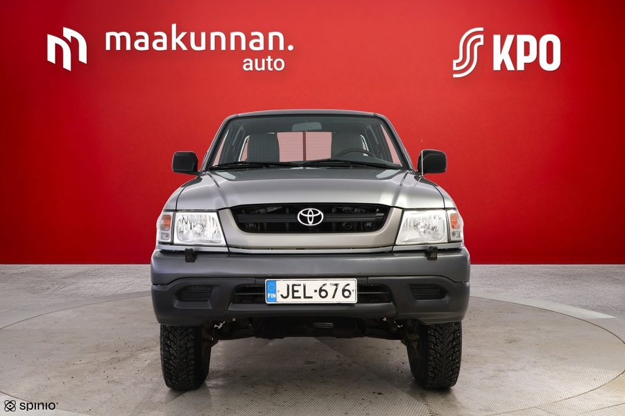Toyota Hilux vaihtoauto