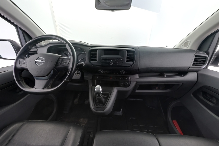 Opel Vivaro vaihtoauto