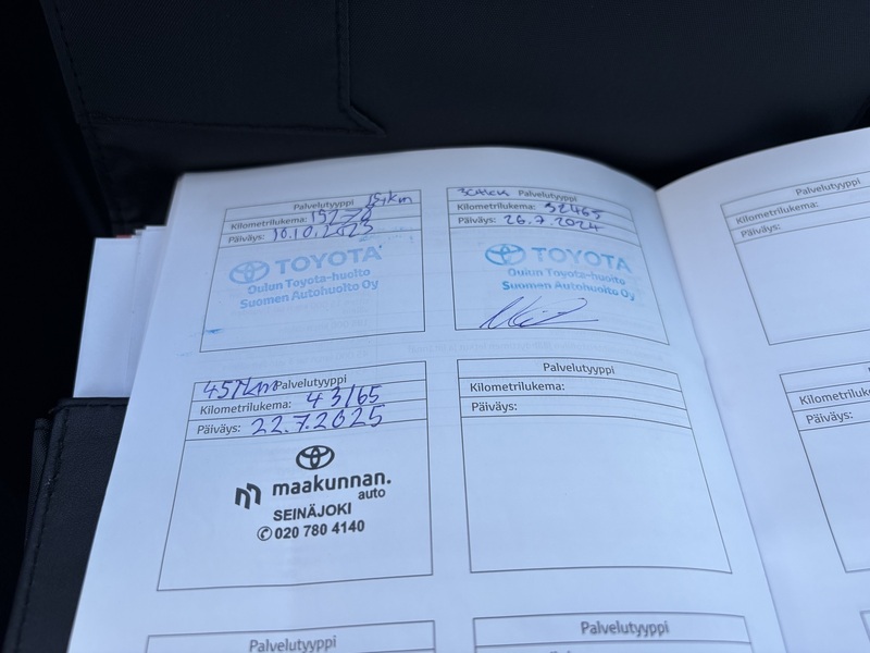 Toyota Camry vaihtoauto