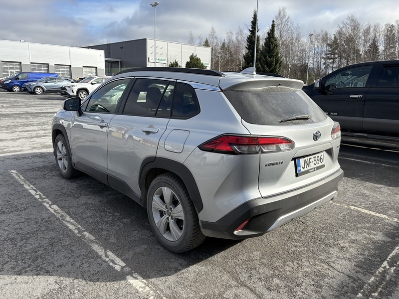 Toyota Corolla Cross vaihtoauto