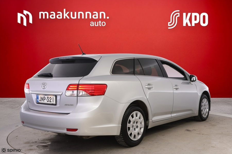 Toyota Avensis vaihtoauto