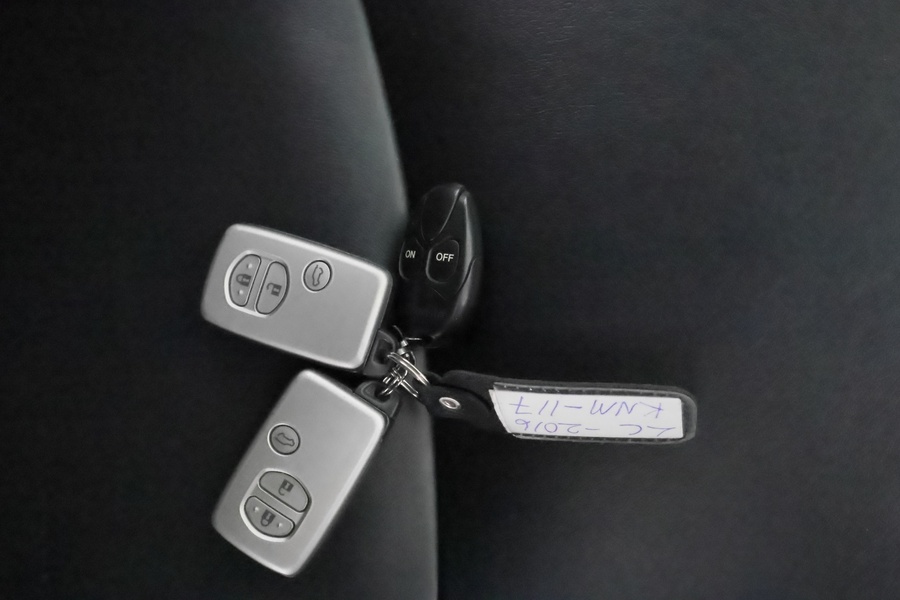 Toyota Land Cruiser vaihtoauto