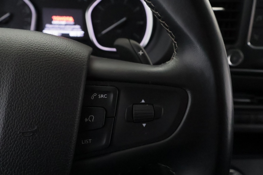 Toyota Proace Verso vaihtoauto