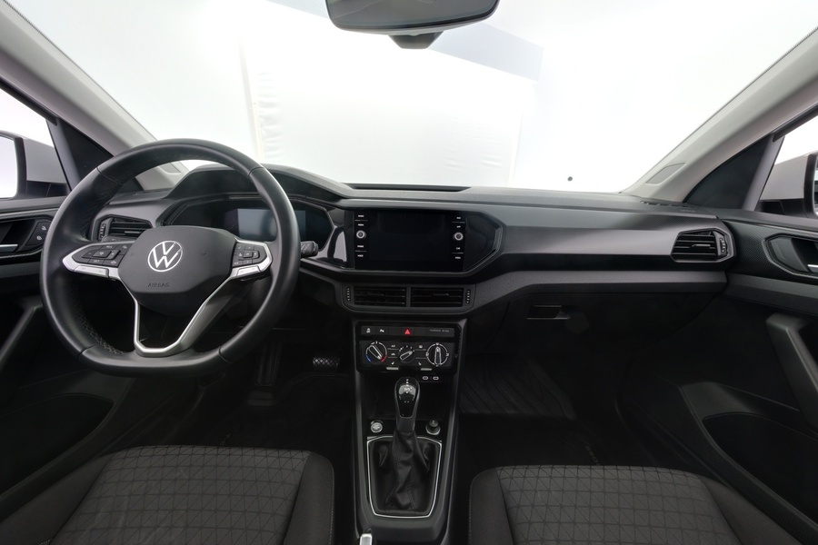 Volkswagen T-Cross vaihtoauto