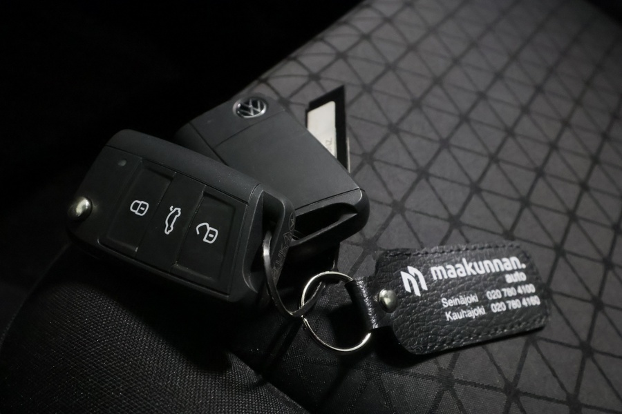 Volkswagen T-Cross vaihtoauto