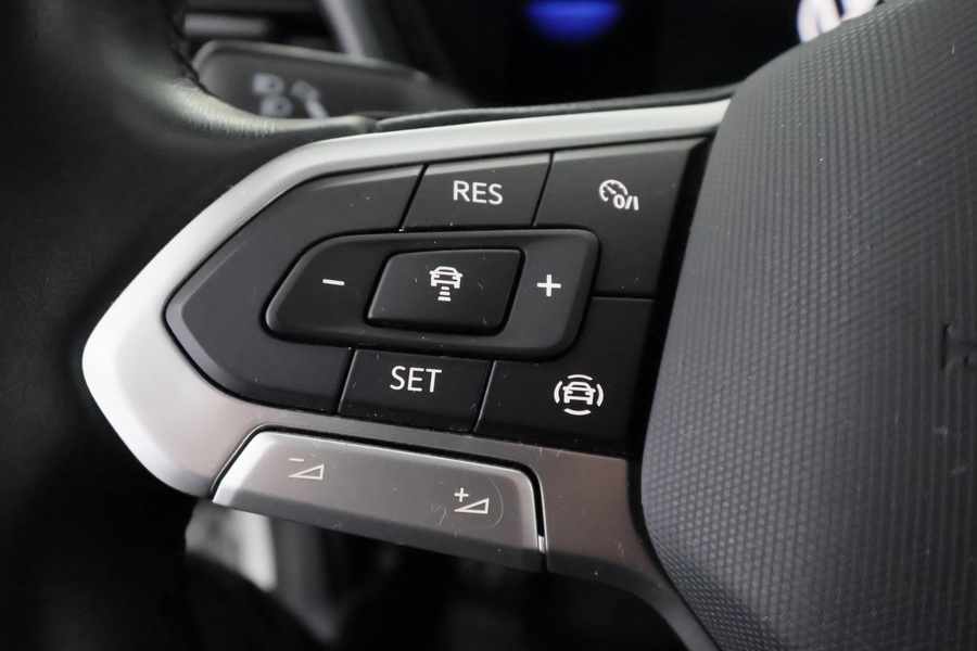 Volkswagen T-Cross vaihtoauto