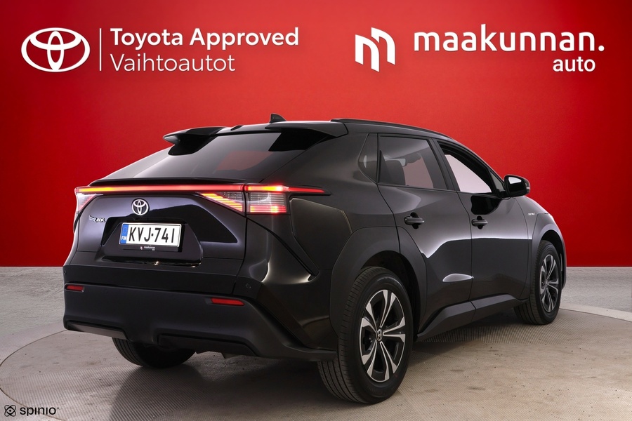 Toyota bZ4X vaihtoauto