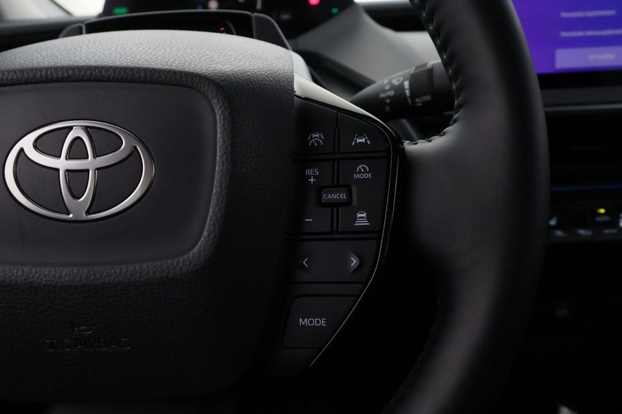 Toyota Prius Plug-in vaihtoauto