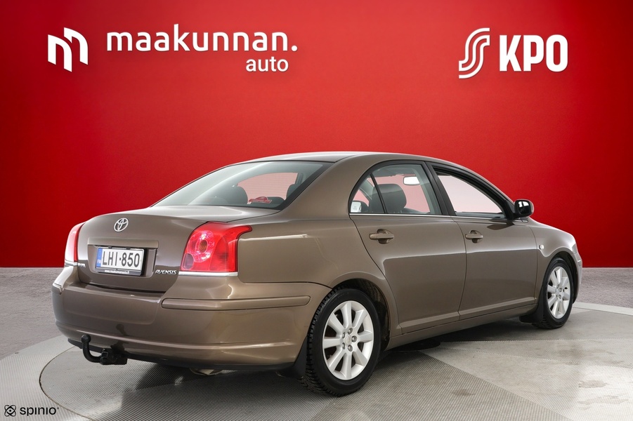 Toyota Avensis vaihtoauto