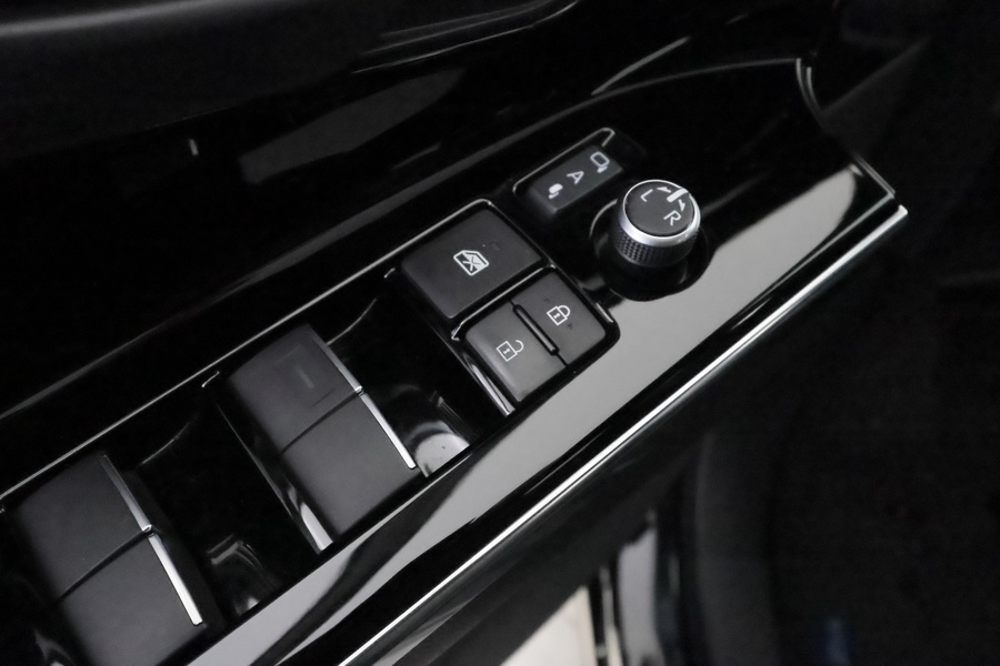 Toyota bZ4X vaihtoauto