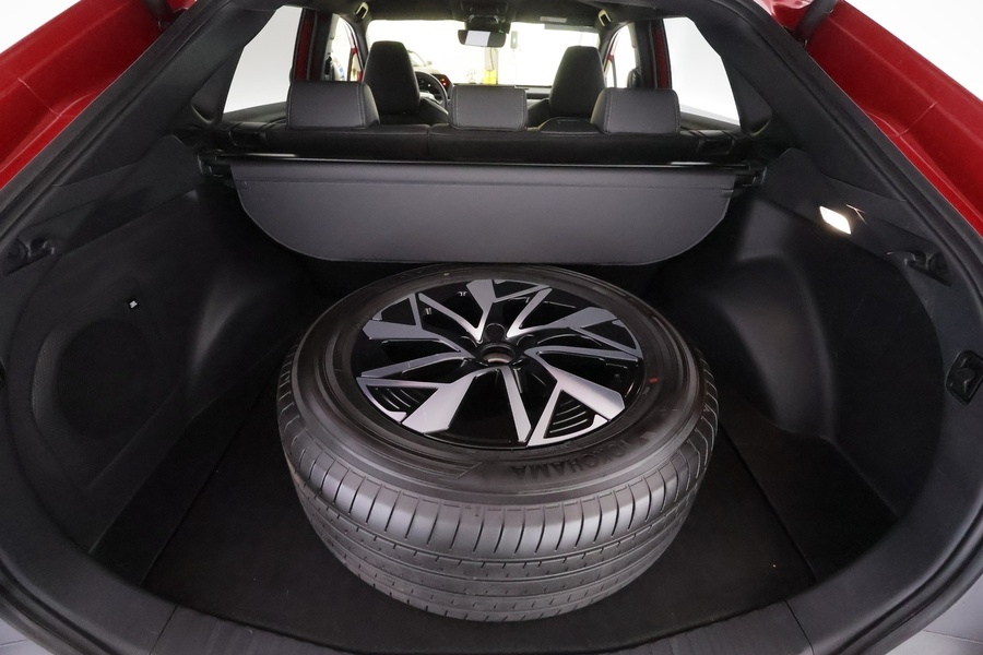 Toyota bZ4X vaihtoauto