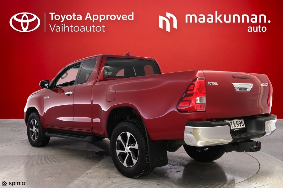 Toyota Hilux vaihtoauto