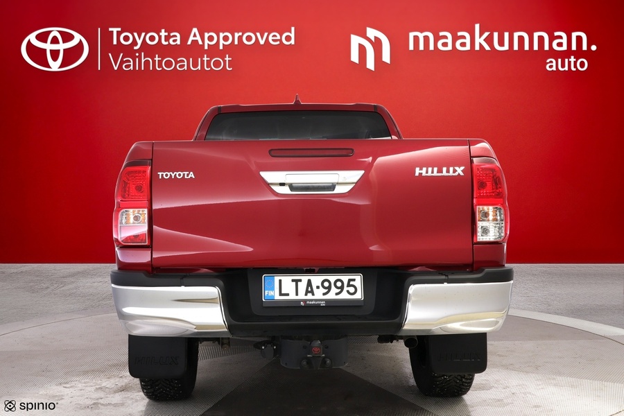 Toyota Hilux vaihtoauto