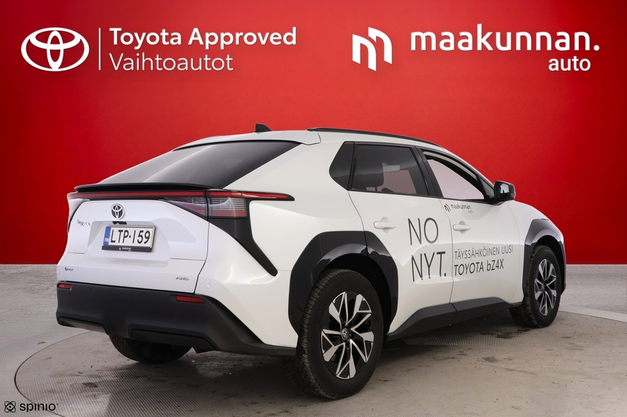 Toyota bZ4X vaihtoauto
