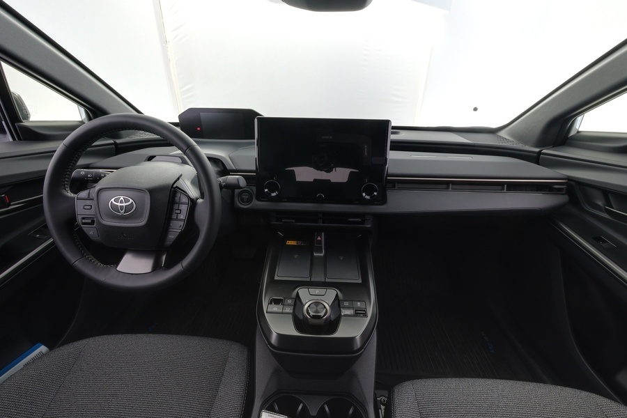 Toyota bZ4X vaihtoauto