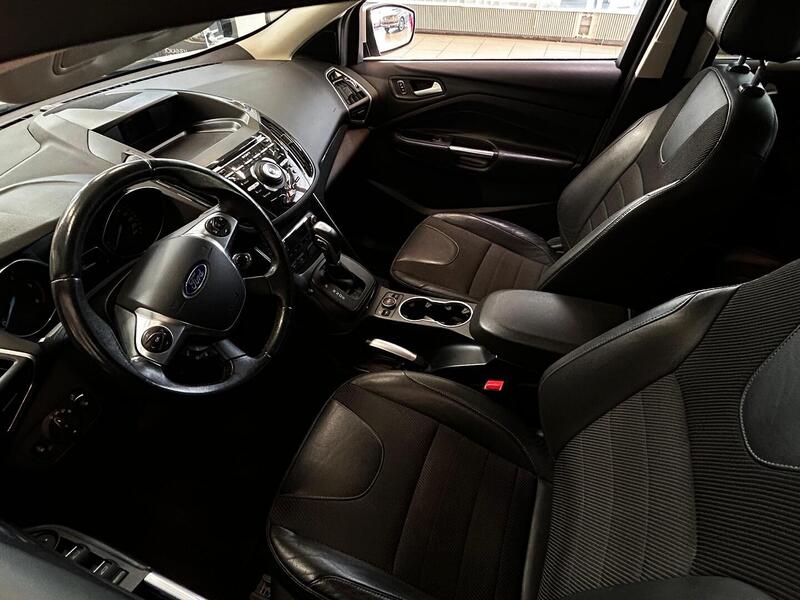 Ford Kuga vaihtoauto