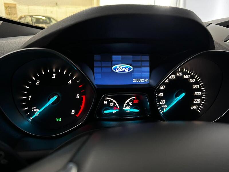 Ford Kuga vaihtoauto