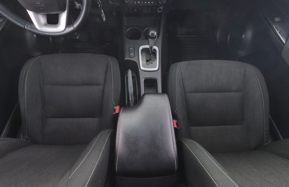 Toyota Hilux vaihtoauto