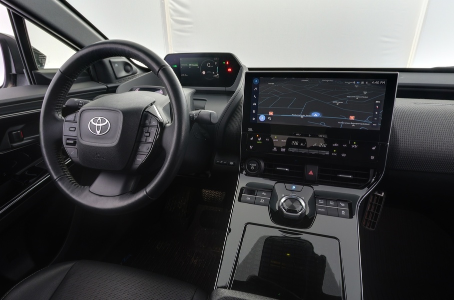 Toyota bZ4X vaihtoauto