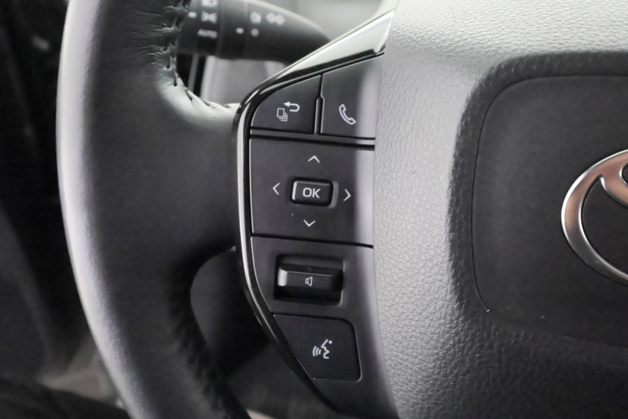 Toyota bZ4X vaihtoauto