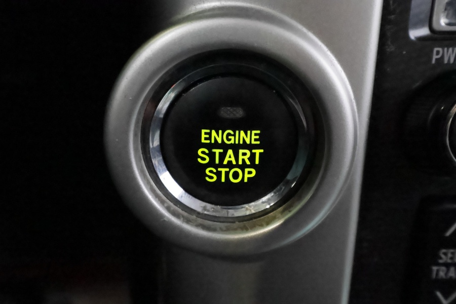 Toyota Land Cruiser vaihtoauto