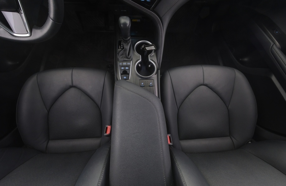 Toyota Camry vaihtoauto