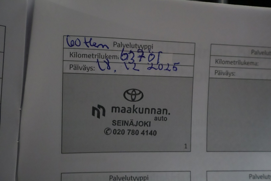 Toyota Camry vaihtoauto