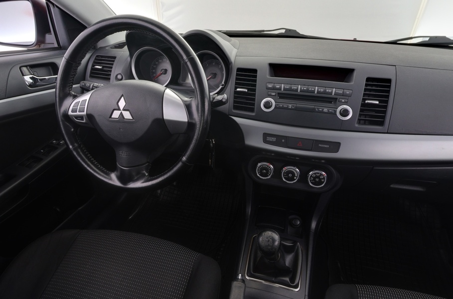 Mitsubishi Lancer vaihtoauto