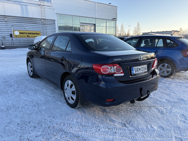 Toyota Corolla vaihtoauto