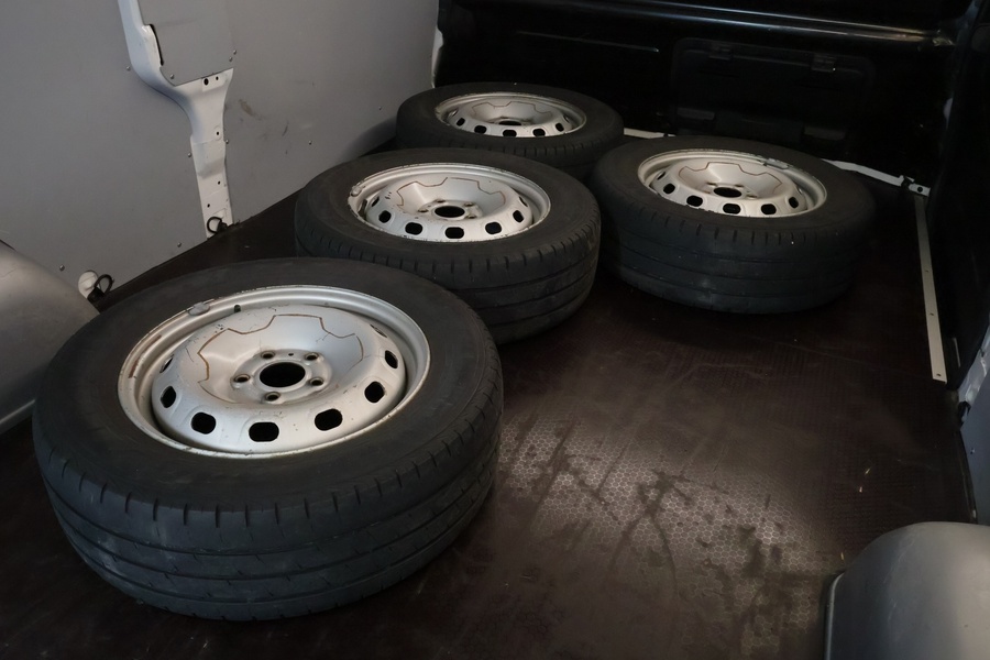 Opel Vivaro vaihtoauto