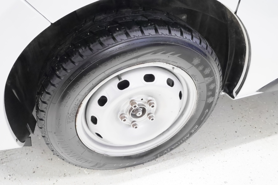 Opel Vivaro vaihtoauto