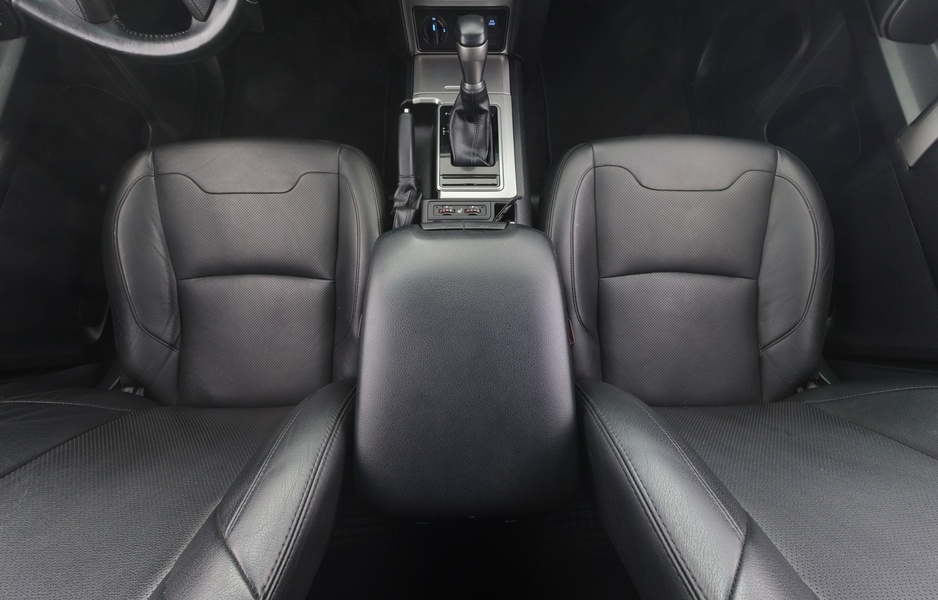 Toyota Land Cruiser vaihtoauto