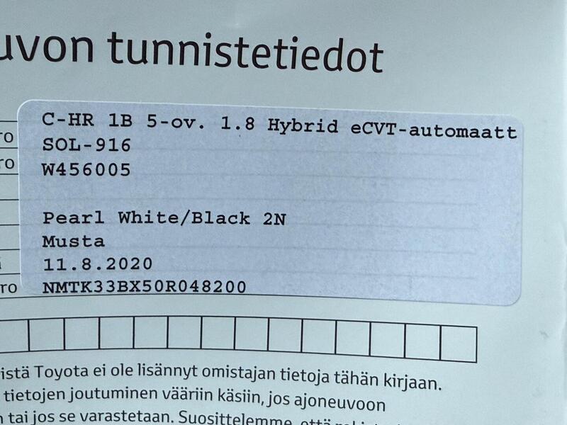 Toyota C-HR vaihtoauto