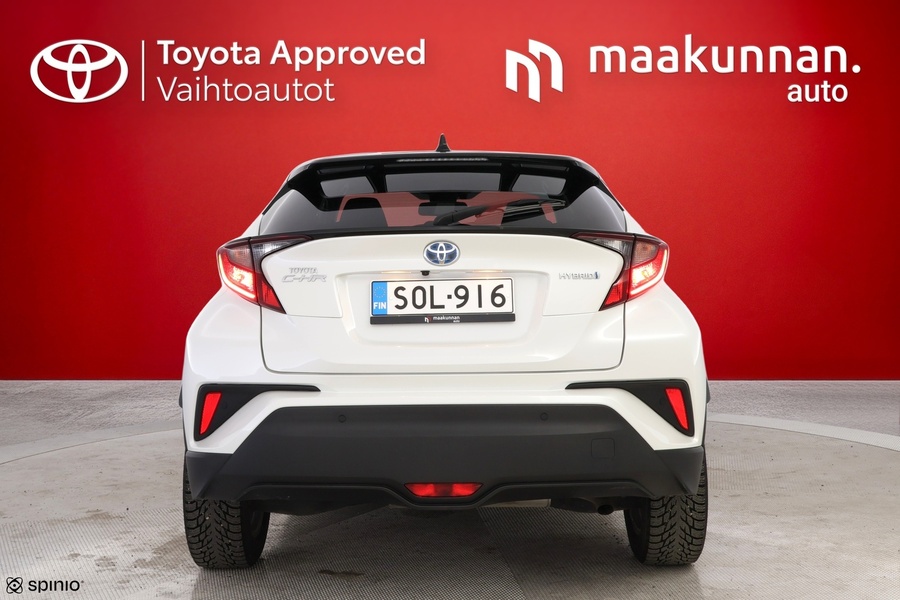 Toyota C-HR vaihtoauto