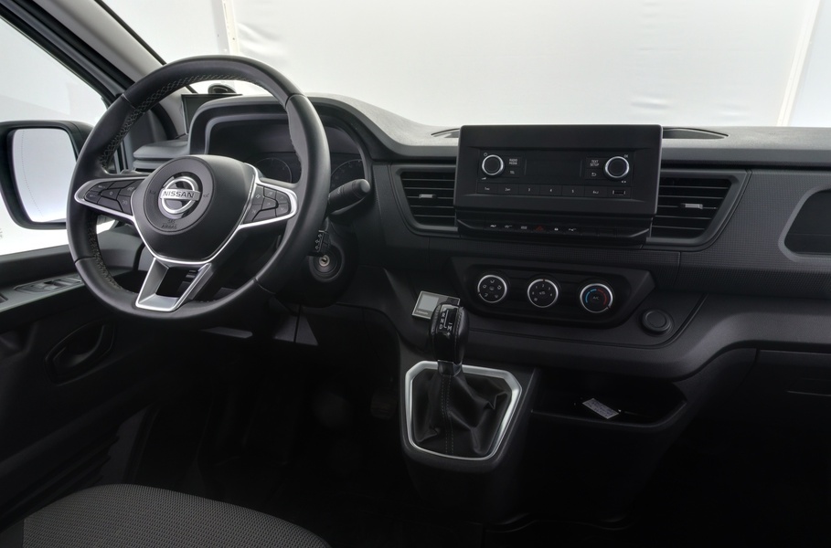 Nissan Primastar vaihtoauto